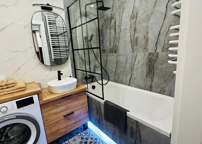 Debowa 10 アパート